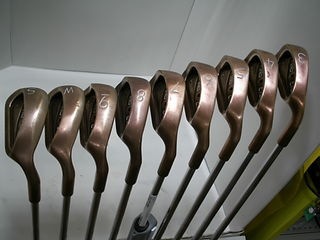 http://www.golfpartner.co.jp/626/%E3%83%94%E3%83%B3EYE2-1.JPG