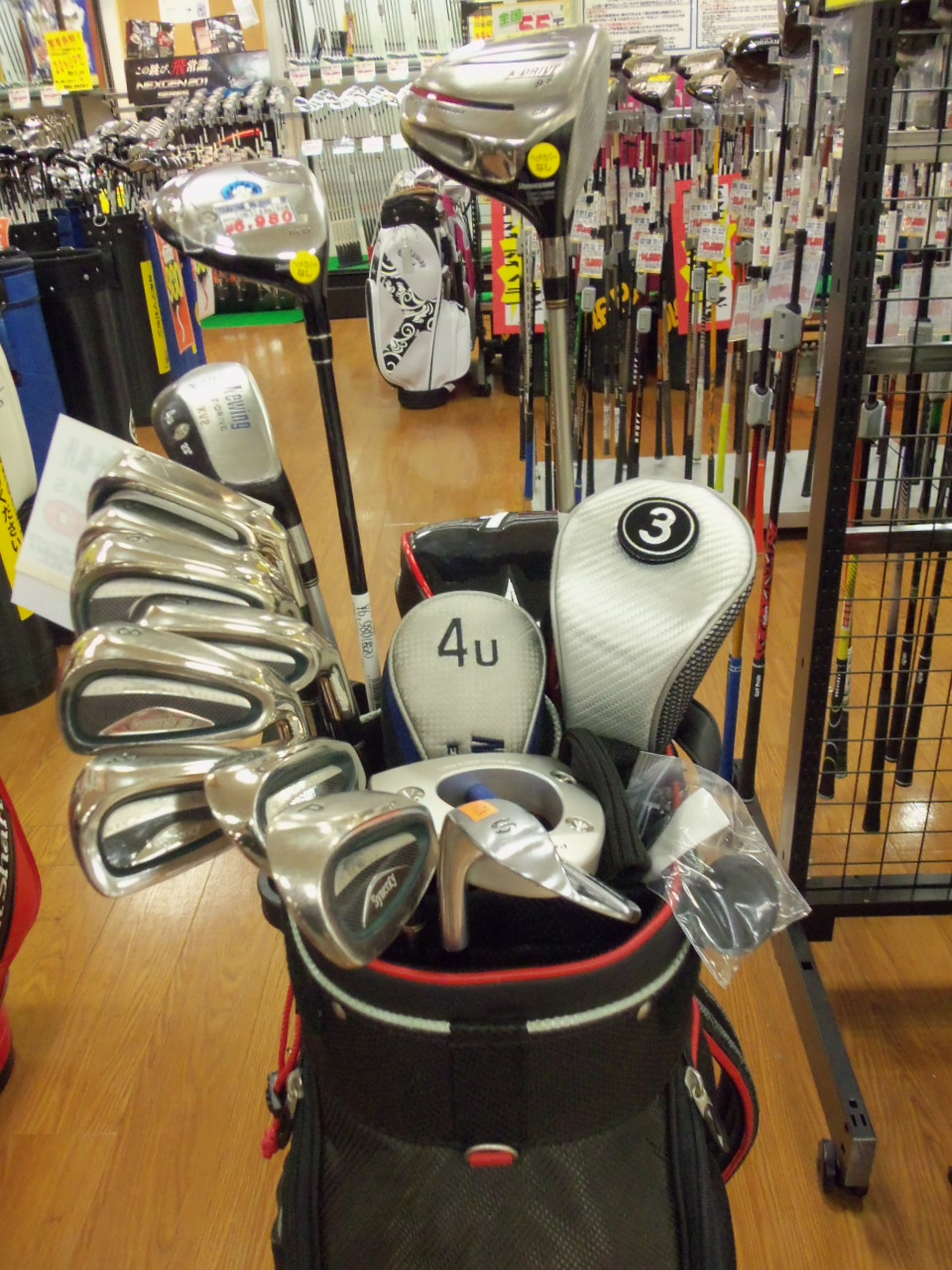 http://www.golfpartner.co.jp/626/2013.07.14.BMP