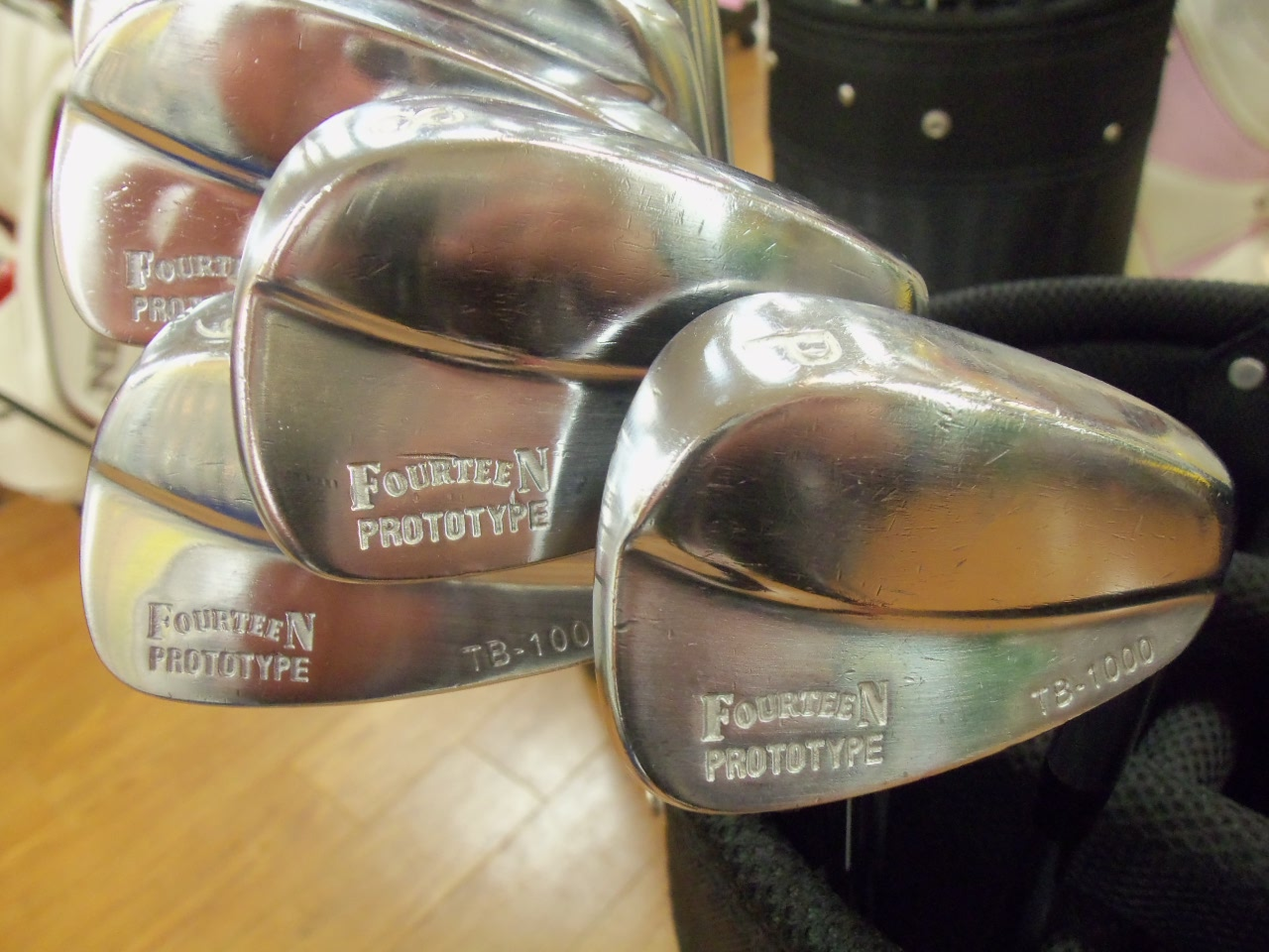 http://www.golfpartner.co.jp/626/2013.11.22-1.BMP