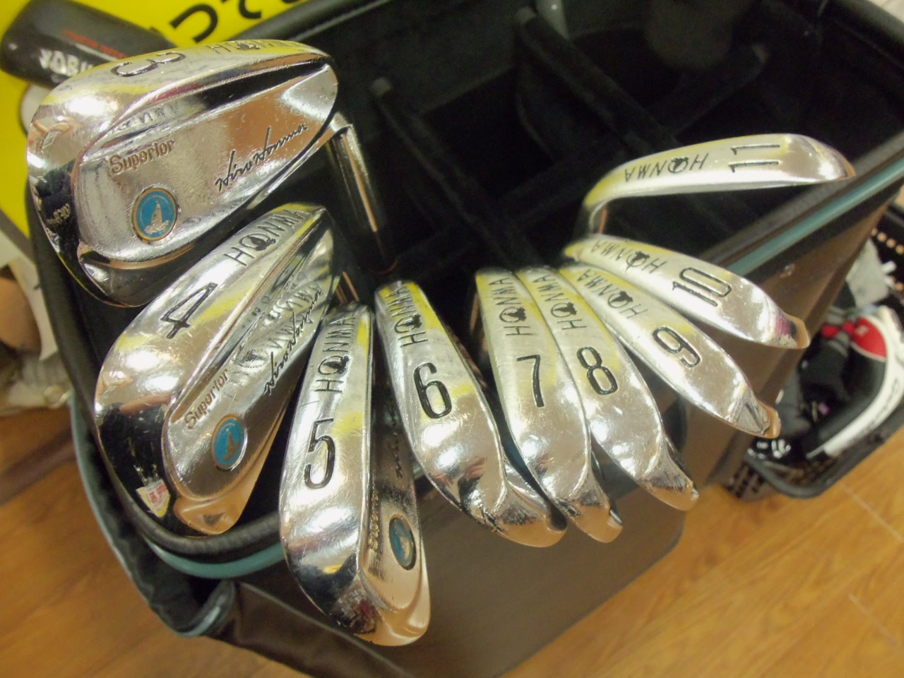 http://www.golfpartner.co.jp/626/2013.12.13.1.BMP