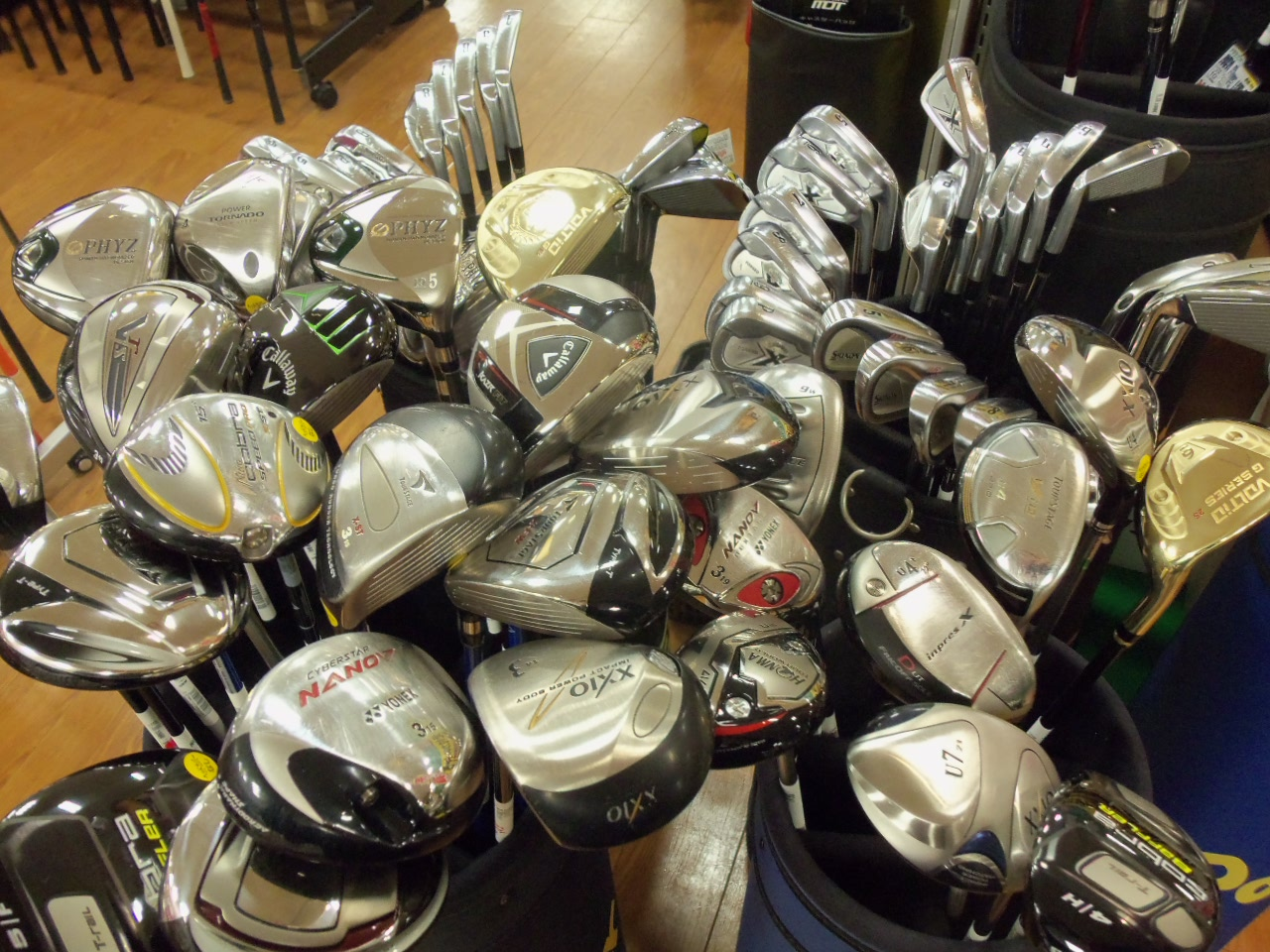 http://www.golfpartner.co.jp/626/2014.03.22.BMP