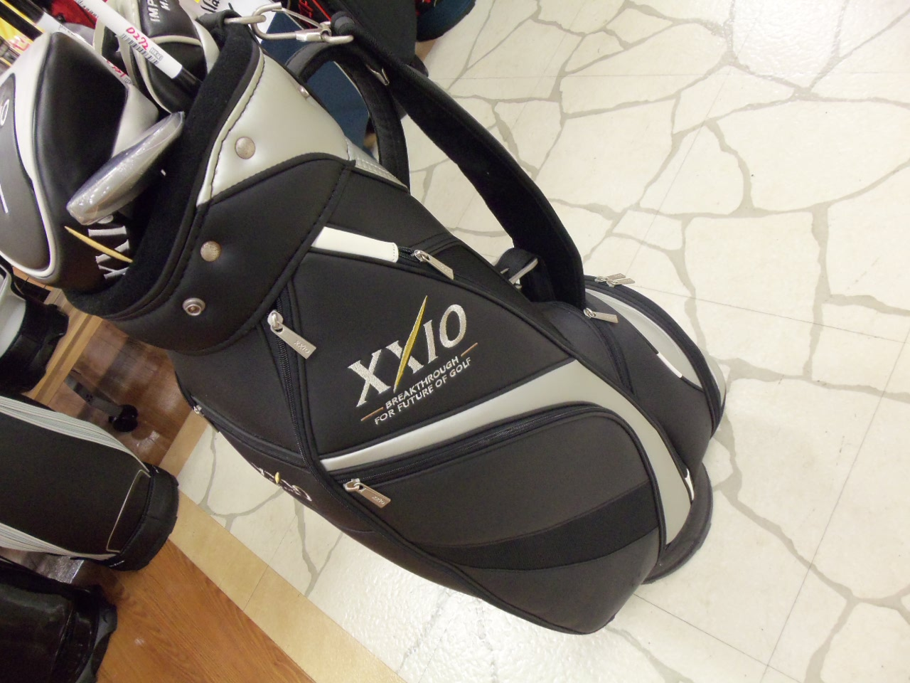 http://www.golfpartner.co.jp/626/2014.4.24.1.BMP