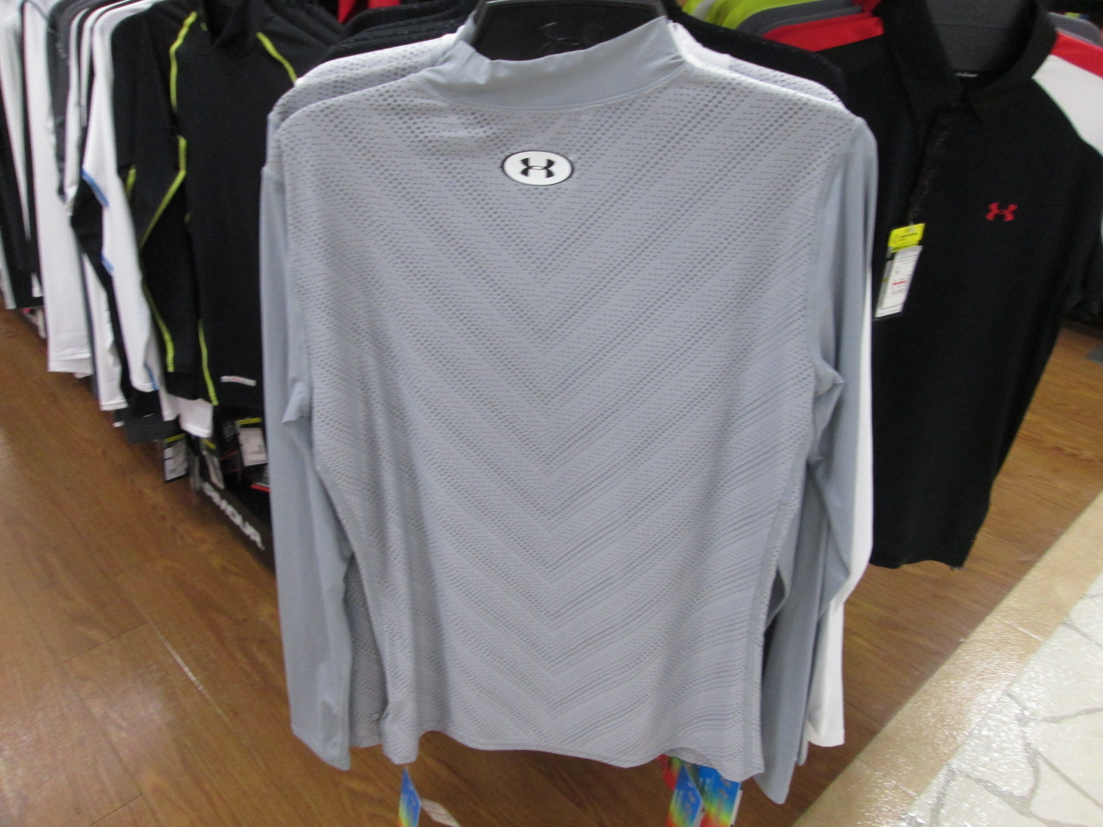 http://www.golfpartner.co.jp/626/2014.7.26.1.BMP