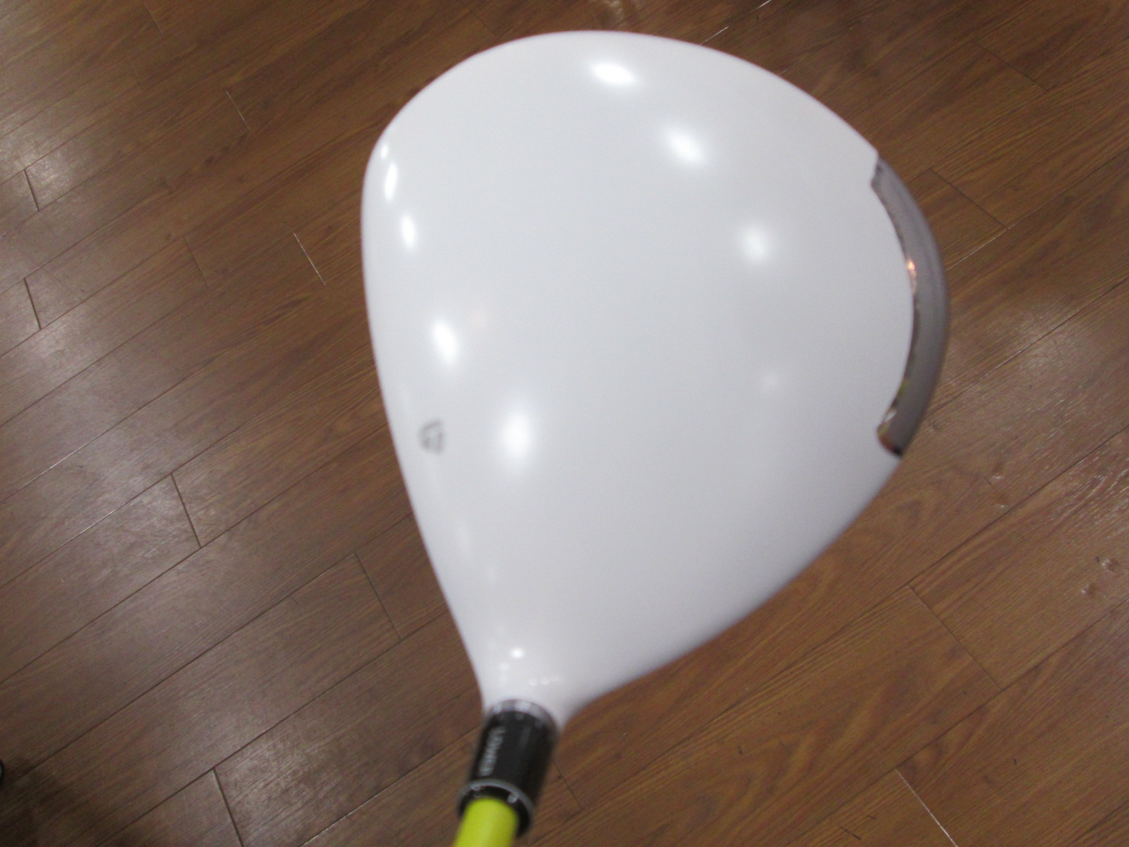 http://www.golfpartner.co.jp/626/2014.9.21.1.BMP