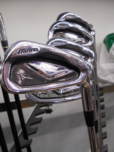 http://www.golfpartner.co.jp/629/JPX%20825.JPG