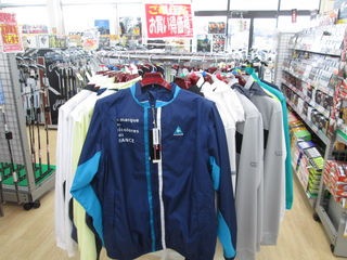 http://www.golfpartner.co.jp/9001/SALE_LB.JPG