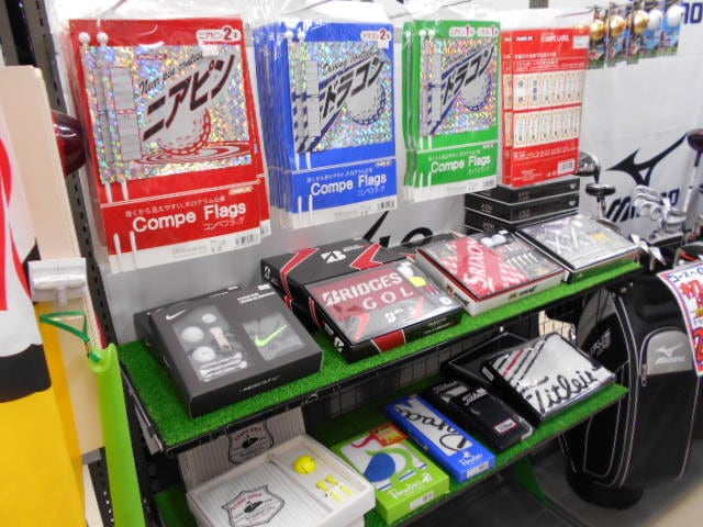 http://www.golfpartner.co.jp/9048/GIFT.JPG