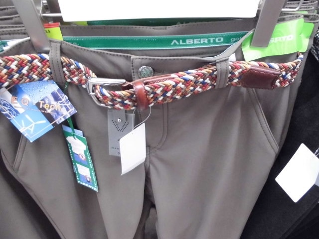 http://www.golfpartner.co.jp/9055/%E3%82%A6%E3%82%A7%E3%82%A21%20005.JPG