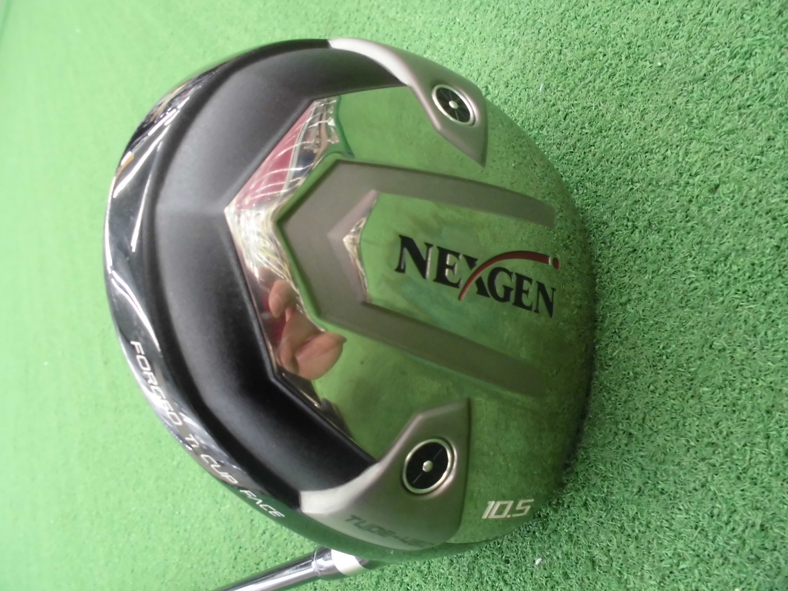 http://www.golfpartner.co.jp/942/01062%20%282%29.JPG