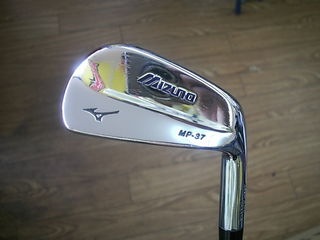 http://www.golfpartner.co.jp/946/48555452135635%20001.jpg