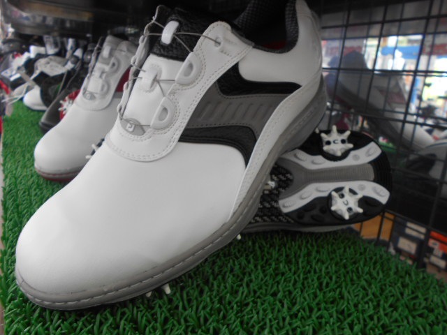 http://www.golfpartner.co.jp/946/bnf.JPG