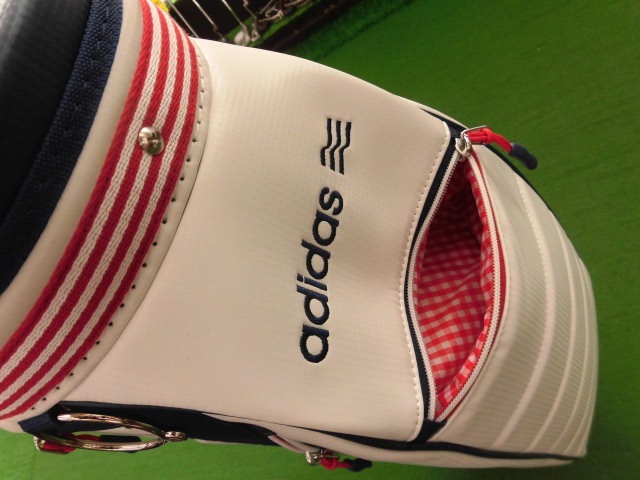 http://www.golfpartner.co.jp/949/%E3%82%A2%E3%83%87%E3%82%A3%E3%83%80%E3%82%B9%E3%83%AC%E3%83%87%E3%82%A3%E3%83%BC%E3%82%B9%E3%82%AD%E3%83%A3%E3%83%87%E3%82%A3%E3%83%90%20%283%29.JPG