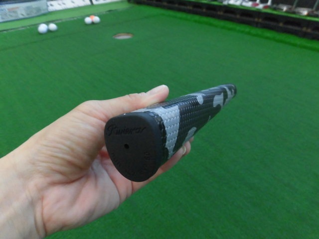 http://www.golfpartner.co.jp/949/%E3%83%AA%E3%83%93%E3%82%A8%E3%83%A9%EF%BD%90%E3%82%B0%E3%83%AA%E3%83%83%E3%83%97%20%281%29.JPG