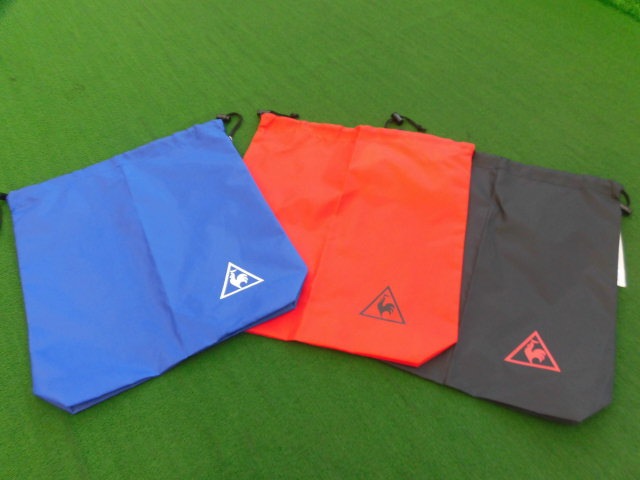 http://www.golfpartner.co.jp/949/%E3%83%AB%E3%82%B3%E3%83%83%E3%82%AF%E4%B8%80%E8%B6%B3%E3%81%9A%E3%81%A4%E3%81%84%E3%82%8C%20%282%29.JPG
