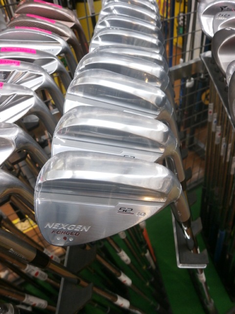http://www.golfpartner.co.jp/949/nexw%20%286%29.JPG