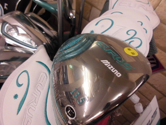 http://www.golfpartner.co.jp/950/%E3%82%86%E3%83%BC%E3%82%89%E3%81%99.JPG