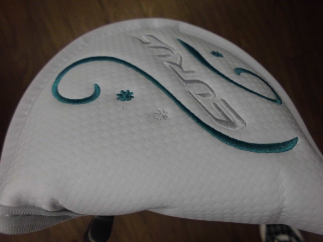 http://www.golfpartner.co.jp/950/%E3%83%A6%E3%83%BC%E3%83%A9%E3%82%B9%20%283%29.JPG