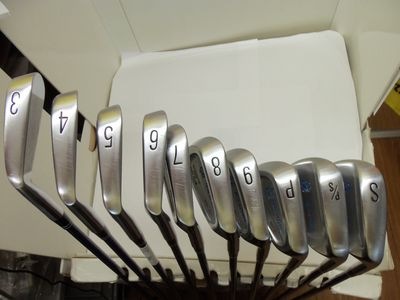 http://www.golfpartner.co.jp/950/a%20001.jpg