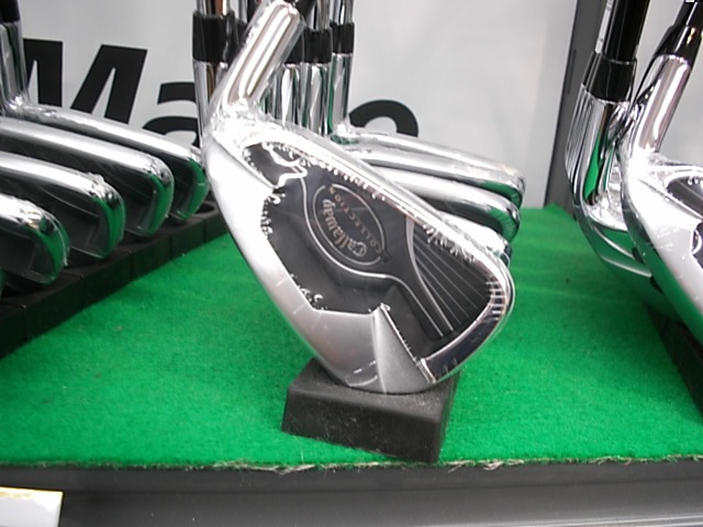 http://www.golfpartner.co.jp/956/%E3%82%AD%E3%83%A3%E3%83%AD%E3%82%B3%E3%83%AC3.JPG