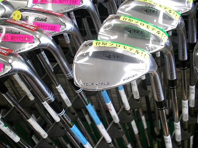 http://www.golfpartner.co.jp/956/%E6%9C%AC%E3%82%A6%E3%82%A7.JPG