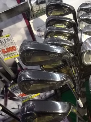 http://www.golfpartner.co.jp/972/assets_c/2013/05/gd1%20%282%29-thumb-300x400-434170.jpg