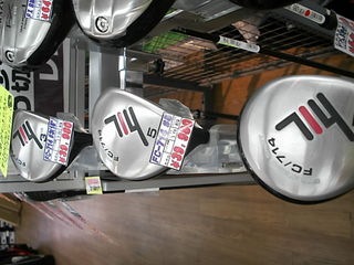 http://www.golfpartner.co.jp/975/DSCI%E3%82%AF%E3%83%AC%E3%82%A4%E3%82%B8%E3%83%BC%E3%83%95%E3%82%A7%E3%82%A2.JPG