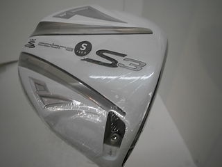 http://www.golfpartner.co.jp/975/DSCI0001%E3%82%B3%E3%83%96%E3%83%A9%E7%99%BD.JPG