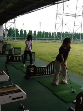 http://www.golfpartner.co.jp/981r/251814_400536436660327_261551910_n.jpg