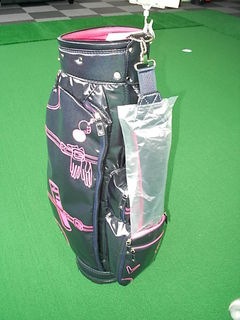 http://www.golfpartner.co.jp/983r/CW%E3%82%A2%E3%83%BC%E3%83%88%E2%91%A0.JPG