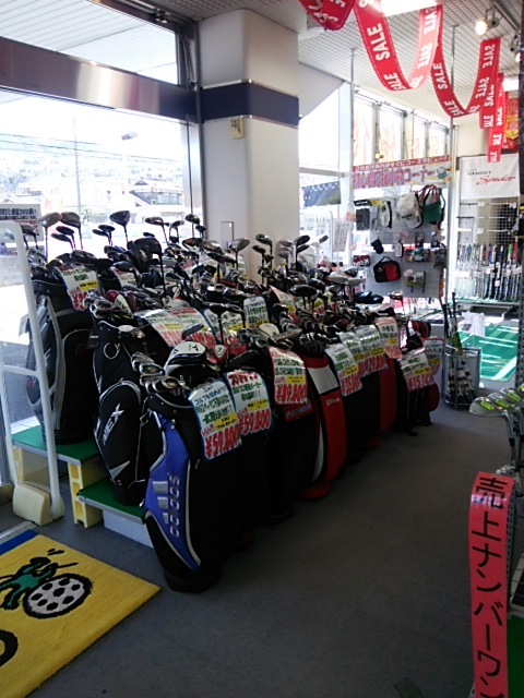 http://www.golfpartner.co.jp/988/zaki326.jpg
