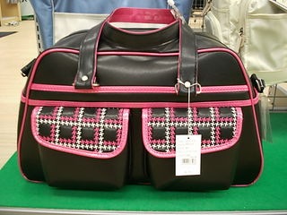 http://www.golfpartner.co.jp/989/%E3%82%A6%E3%82%A8%E3%82%A2%20002.jpg