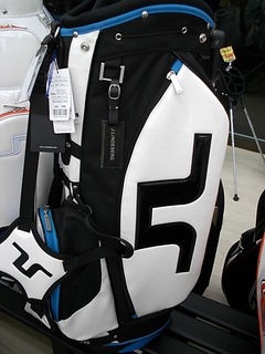 http://www.golfpartner.co.jp/989/%E3%82%A6%E3%82%A8%E3%82%A2%20006.jpg
