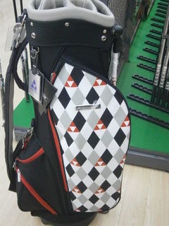 http://www.golfpartner.co.jp/991/99988644223375%20002.JPG