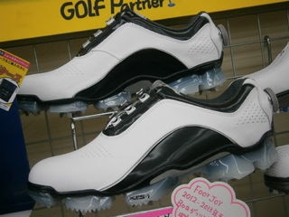 http://www.golfpartner.co.jp/991/P2130012.JPG