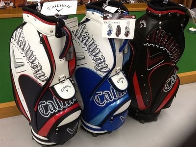 http://www.golfpartner.co.jp/997/%E3%82%A2%E3%83%87%E3%82%A3%E3%83%80%E3%82%B9%E3%82%B7%E3%83%A5%E3%83%BC%E3%82%BA%E3%81%A8%E3%82%AD%E3%83%A3%E3%83%87%E3%82%A3%E3%83%90%E3%83%83%E3%82%AF%20001.jpg