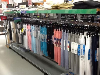 http://www.golfpartner.co.jp/997/%E3%82%A6%E3%82%A8%E3%82%A2%20007.jpg