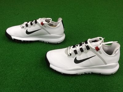 http://www.golfpartner.co.jp/997/%E3%83%8A%E3%82%A4%E3%82%AD%E3%80%80%E3%82%B7%E3%83%A5%E3%83%BC%E3%82%BA%20002.jpg