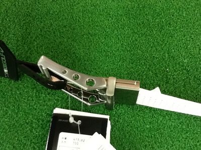 http://www.golfpartner.co.jp/997/%E3%83%8A%E3%82%A4%E3%82%AD%E3%80%80%E3%83%99%E3%83%AB%E3%83%88%20016.jpg