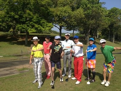 http://www.golfpartner.co.jp/997/%E3%83%AC%E3%83%87%E3%82%A3%E3%83%BC%E3%82%B9%20016.jpg