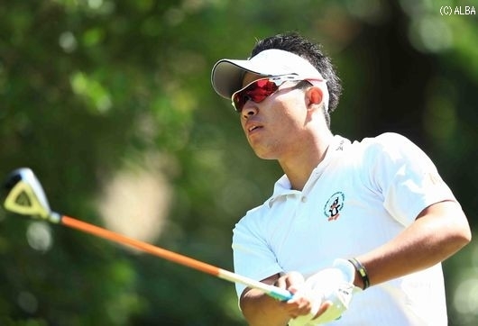クラブを使い分けコースマネージメントで優勝をつかんだ松山（撮影：米山聡明）