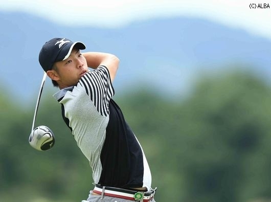 松山の1年先輩・富村真治、首位と1打差2位タイと好位置で初日を終える（撮影：米山聡明）