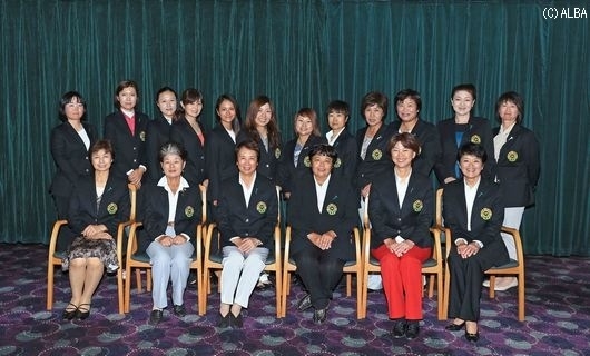 歴代優勝者で記念撮影！なんとも豪華なメンバーが揃った（撮影：米山聡明）