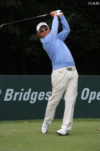 今季初優勝に向け首位発進の谷口徹！3連覇も見えた（撮影：ＡＬＢＡ）