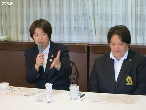 小林浩美会長(左)と入江由香大会実行委員長（撮影：ＡＬＢＡ）