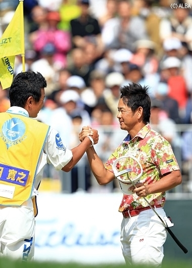 プレーオフを制し復活優勝！！（撮影：岩本芳弘）