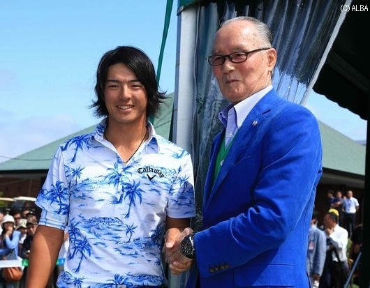 ホールアウト後、長嶋茂雄氏から激励された（撮影：米山聡明）