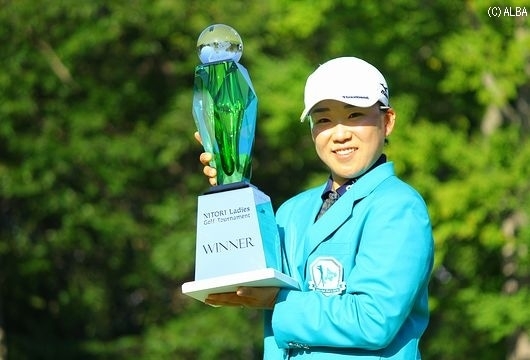 申ジエ、完全優勝で今季3勝目！（撮影：ＡＬＢＡ）