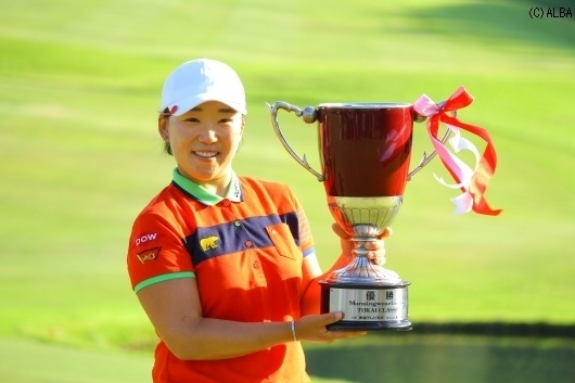 今季4賞を挙げ賞金女王へ名乗りを上げた申ジエ（撮影：ＡＬＢＡ）