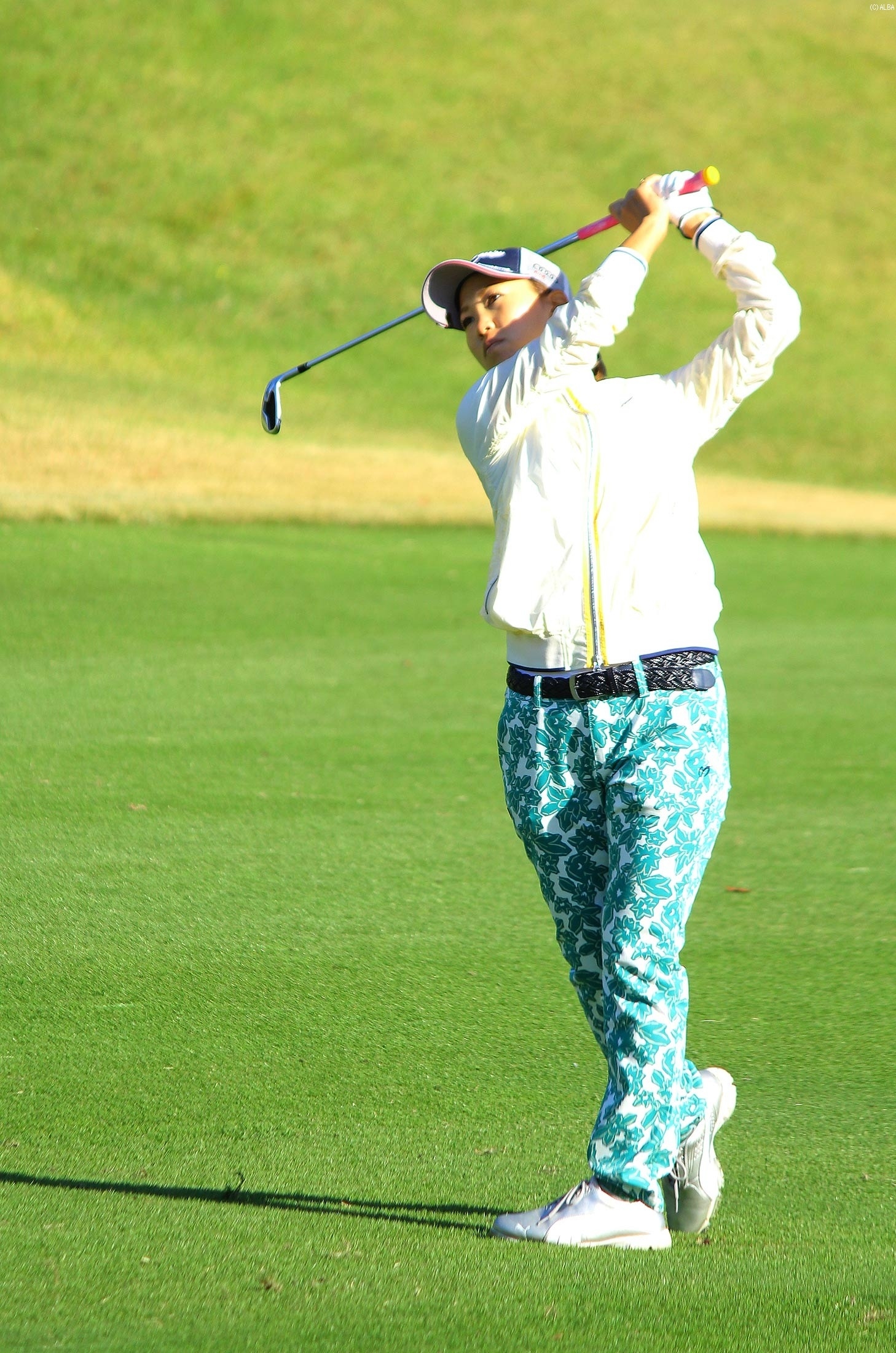 2位タイと好位置につけた上田桃子!(撮影:ALBA)