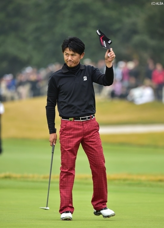 3年ぶりのツアー優勝を果たした近藤共弘！（撮影：岩井康博）